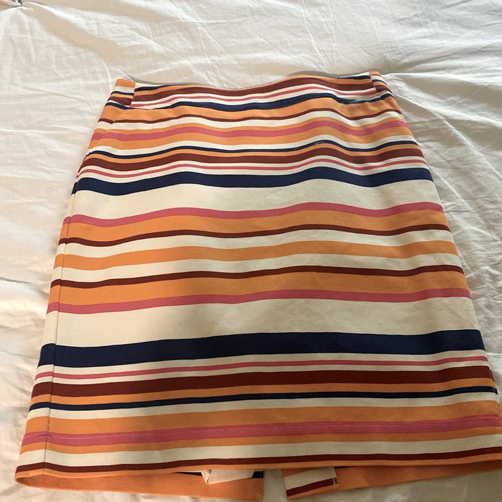 Striped pencil skirt.